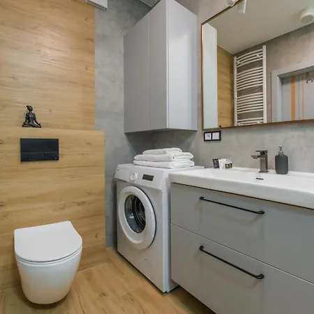 Black & Pink A020 - شقة *